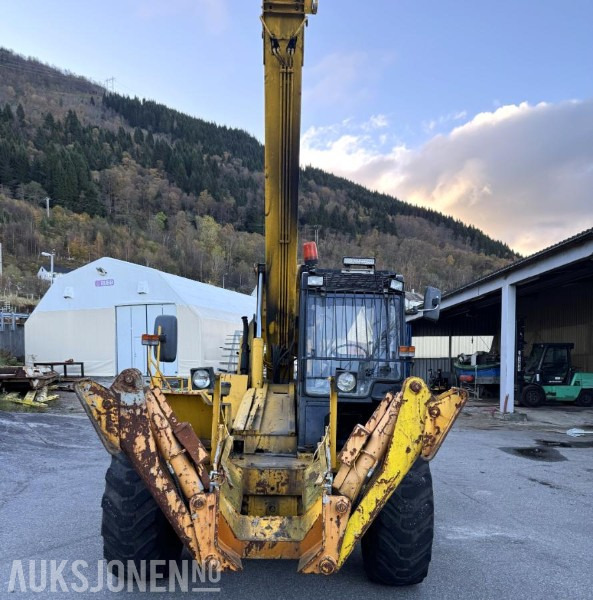 1992 JCB 530-120 Teleskoplaster - Pallegaffel - Brøyteskjær - Timer: 8246 - Телескопичен товарач: снимка 4 1992 JCB 530-120 Teleskoplaster - Pallegaffel - Brøyteskjær - Timer: 8246 - Телескопичен товарач: снимка 4