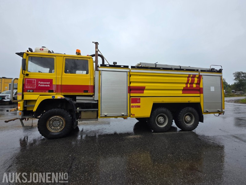 1992 Volvo F12 Brannbil - Firehjulstrekk - EURO2T - 3 akslet - 111031km - Пожарна кола: снимка 3 1992 Volvo F12 Brannbil - Firehjulstrekk - EURO2T - 3 akslet - 111031km - Пожарна кола: снимка 3