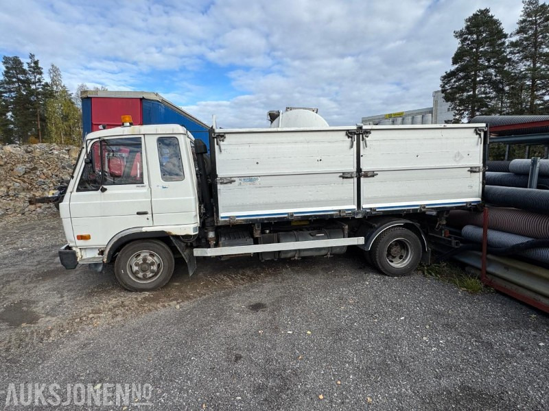 1993 Nissan Diesel planbil - Бордови камион: снимка 2 1993 Nissan Diesel planbil - Бордови камион: снимка 2