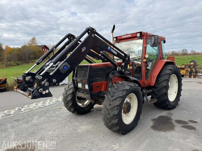 1994 Fiat F 115 traktor med frontlaster - Трактор: снимка 1 1994 Fiat F 115 traktor med frontlaster - Трактор: снимка 1