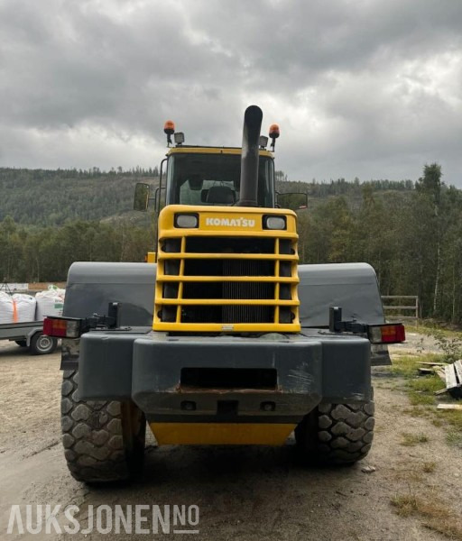 1998 Komatsu WA-320-3H Hjullaster - Колесен товарач: снимка 5 1998 Komatsu WA-320-3H Hjullaster - Колесен товарач: снимка 5