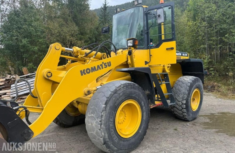 1998 Komatsu WA-320-3H Hjullaster - Колесен товарач: снимка 2 1998 Komatsu WA-320-3H Hjullaster - Колесен товарач: снимка 2