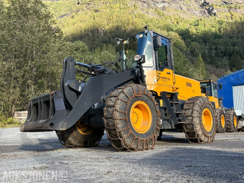 1998 Komatsu WA320-3H - KUN 9 248 timer! - Колесен товарач: снимка 1 1998 Komatsu WA320-3H - KUN 9 248 timer! - Колесен товарач: снимка 1