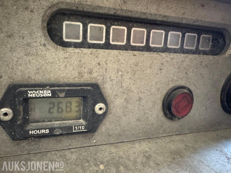 Валяк 2 stk Wacker Neuson DPU Vibroplate 490 kg: снимка 16