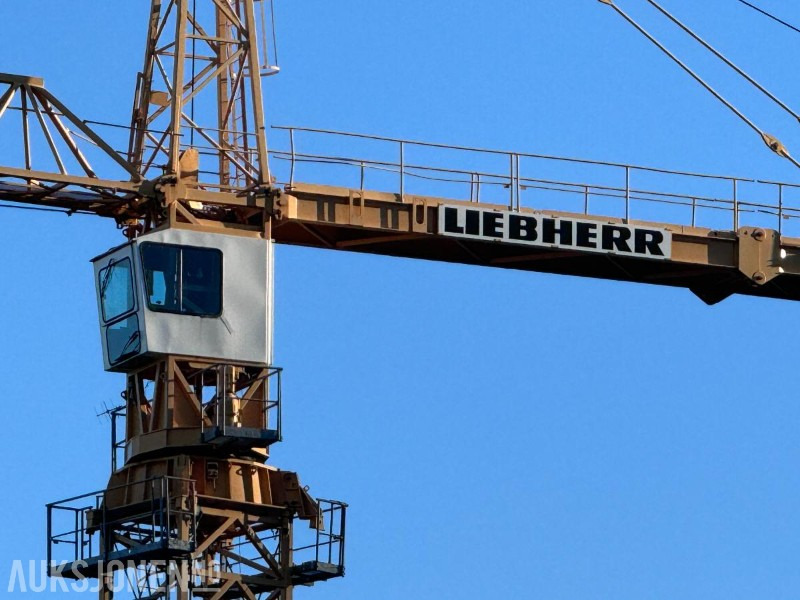 Кран 2000 Liebherr 280 EC-H 16 Litronic Tårnkran med undervogn på plater: снимка 6