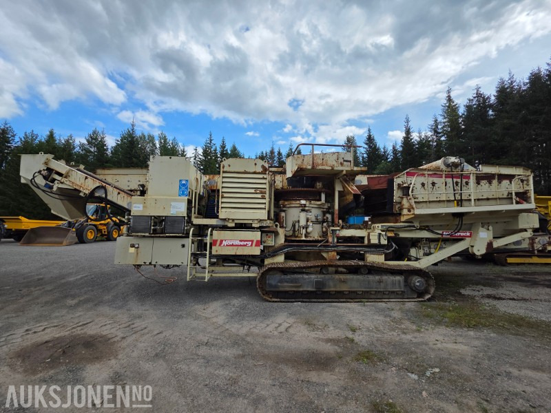 2000 Nordberg LT 800 Finknuserverk med HP 200 knuser - 17986 Arbeidstimer - Мобилна трошачка: снимка 2 2000 Nordberg LT 800 Finknuserverk med HP 200 knuser - 17986 Arbeidstimer - Мобилна трошачка: снимка 2