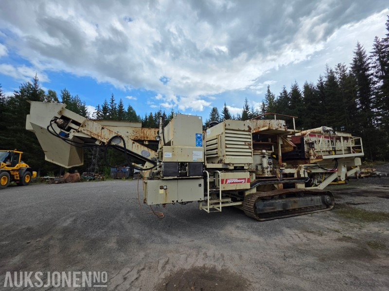 2000 Nordberg LT 800 Finknuserverk med HP 200 knuser - 17986 Arbeidstimer - Мобилна трошачка: снимка 1 2000 Nordberg LT 800 Finknuserverk med HP 200 knuser - 17986 Arbeidstimer - Мобилна трошачка: снимка 1