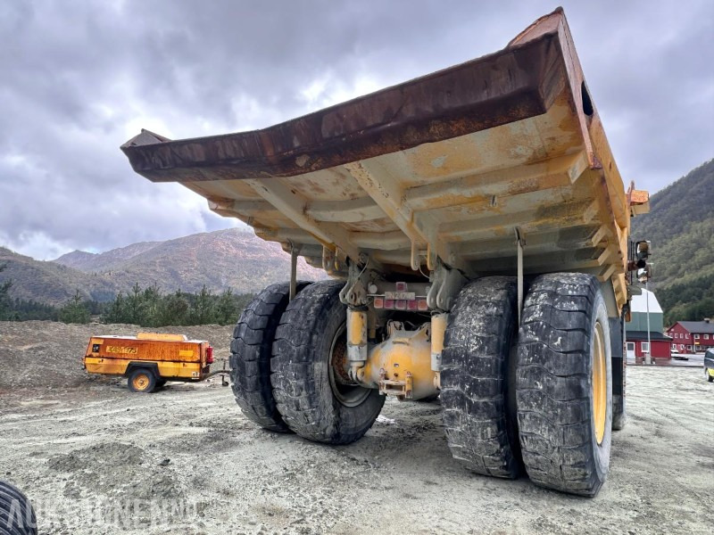 2001 Komatsu HD 785-5 Tipptruck - Самосвал: снимка 5 2001 Komatsu HD 785-5 Tipptruck - Самосвал: снимка 5