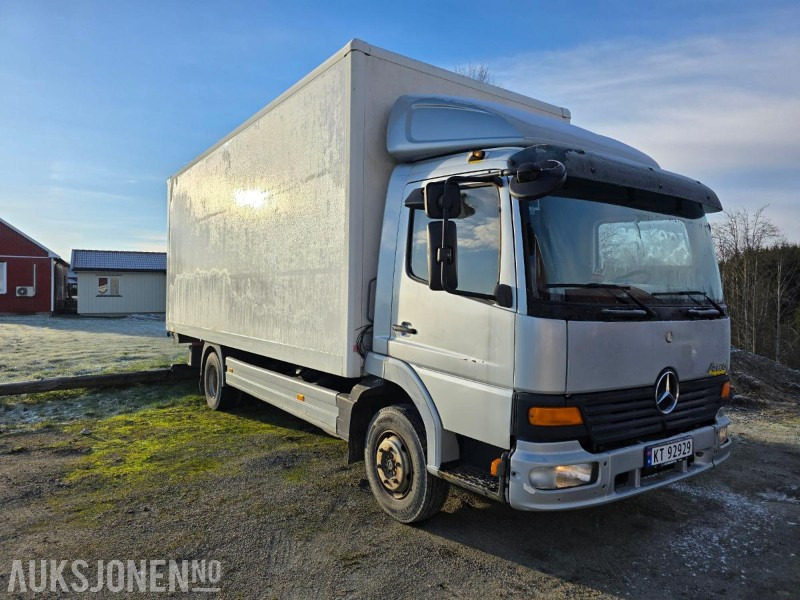 2001 Mercedes-Benz 817L/42 ATEGO SKAPBIL 36m³ MED LASTELEM - Камион фургон: снимка 3 2001 Mercedes-Benz 817L/42 ATEGO SKAPBIL 36m³ MED LASTELEM - Камион фургон: снимка 3