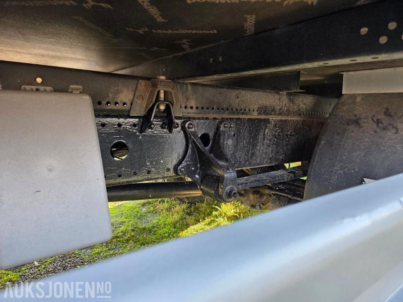 Лизинг на  2001 Mercedes-Benz 817L/42 ATEGO SKAPBIL 36m³ MED LASTELEM 2001 Mercedes-Benz 817L/42 ATEGO SKAPBIL 36m³ MED LASTELEM: снимка 17