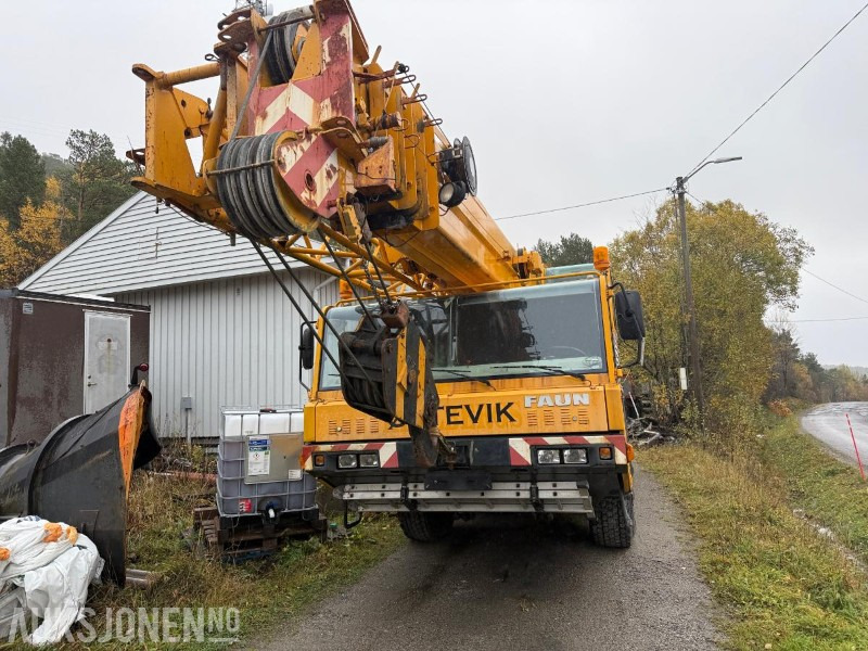 2002 Tadano-Faun RTF 40-3 Mobilkran - Кран: снимка 2 2002 Tadano-Faun RTF 40-3 Mobilkran - Кран: снимка 2