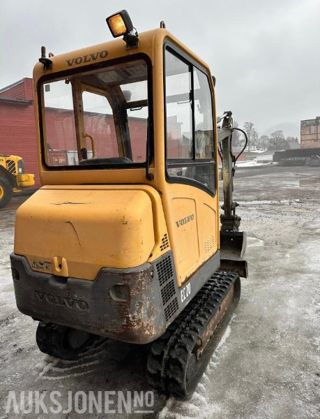 2002 Volvo EC20xt minigraver PUSSESKUFFE TANNSKUFFE MVA FRI 7136 timer - Мини багер: снимка 4 2002 Volvo EC20xt minigraver PUSSESKUFFE TANNSKUFFE MVA FRI 7136 timer - Мини багер: снимка 4