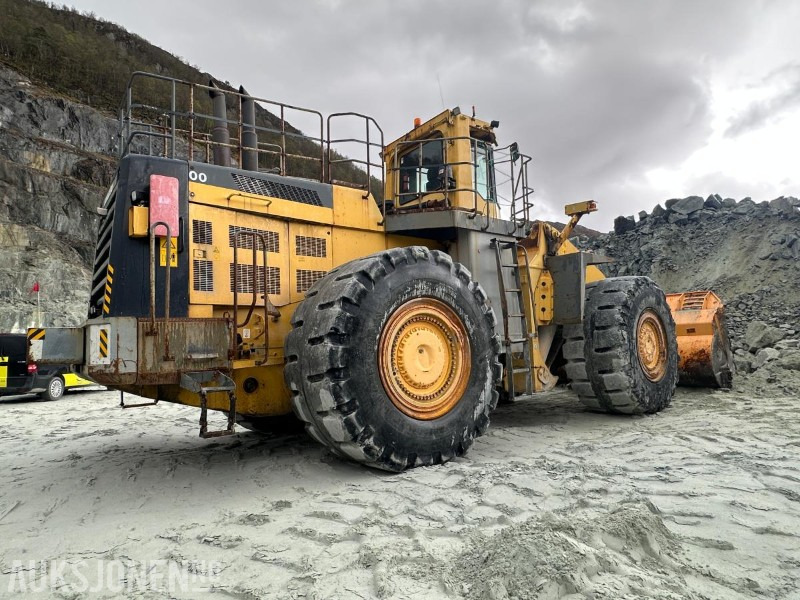 2003 Komatsu WA800-3 Hjullaster med 11 m3 skuffe - Spakstyring- Sertifisert til mai 2026 - Колесен товарач: снимка 5 2003 Komatsu WA800-3 Hjullaster med 11 m3 skuffe - Spakstyring- Sertifisert til mai 2026 - Колесен товарач: снимка 5