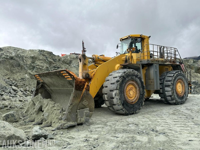 2003 Komatsu WA800-3 Hjullaster med 11 m3 skuffe - Spakstyring- Sertifisert til mai 2026 - Колесен товарач: снимка 1 2003 Komatsu WA800-3 Hjullaster med 11 m3 skuffe - Spakstyring- Sertifisert til mai 2026 - Колесен товарач: снимка 1