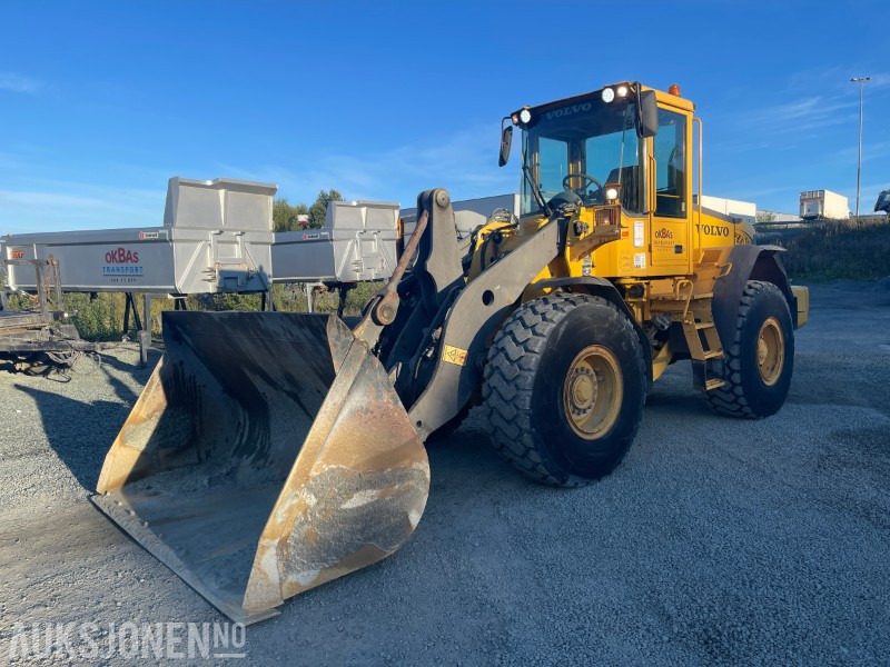 2003 Volvo L90E - Колесен товарач: снимка 1 2003 Volvo L90E - Колесен товарач: снимка 1