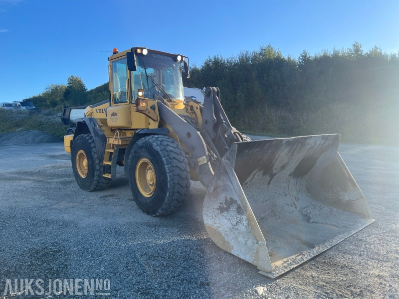 2003 Volvo L90E - Колесен товарач: снимка 2 2003 Volvo L90E - Колесен товарач: снимка 2
