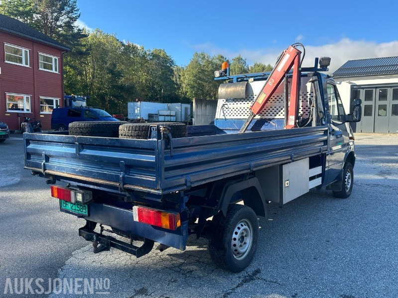 2004 Mercedes-Benz 313 CDI SPRINTER 2.1-129 D - 4X4 - Kran - Tippkasse - 173782 km - Бордови бус: снимка 5 2004 Mercedes-Benz 313 CDI SPRINTER 2.1-129 D - 4X4 - Kran - Tippkasse - 173782 km - Бордови бус: снимка 5