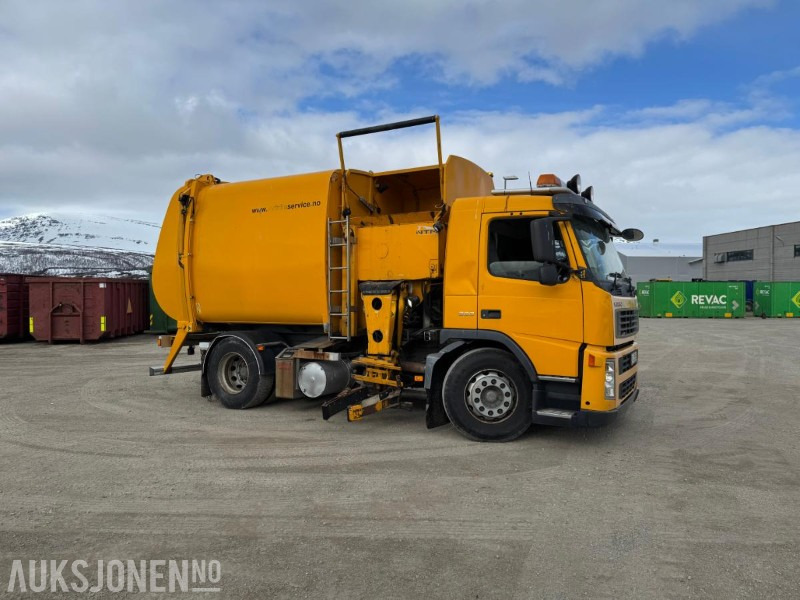 2004 Volvo FM-9 4X2 Komprimator - Sidelaster - 247983KM - Боклукчийска кола: снимка 3 2004 Volvo FM-9 4X2 Komprimator - Sidelaster - 247983KM - Боклукчийска кола: снимка 3