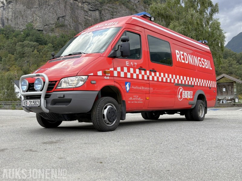 2005 Mercedes-Benz Sprinter 4-motion / 4X4 redningsbil - fullutstyrt - Пожарна кола: снимка 1 2005 Mercedes-Benz Sprinter 4-motion / 4X4 redningsbil - fullutstyrt - Пожарна кола: снимка 1