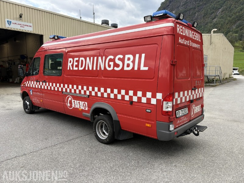 2005 Mercedes-Benz Sprinter 4-motion / 4X4 redningsbil - fullutstyrt - Пожарна кола: снимка 4 2005 Mercedes-Benz Sprinter 4-motion / 4X4 redningsbil - fullutstyrt - Пожарна кола: снимка 4