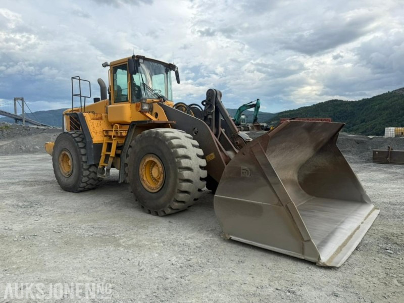 2005 Volvo L220E HJULLASTER - 15364 Timer - Колесен товарач: снимка 1 2005 Volvo L220E HJULLASTER - 15364 Timer - Колесен товарач: снимка 1