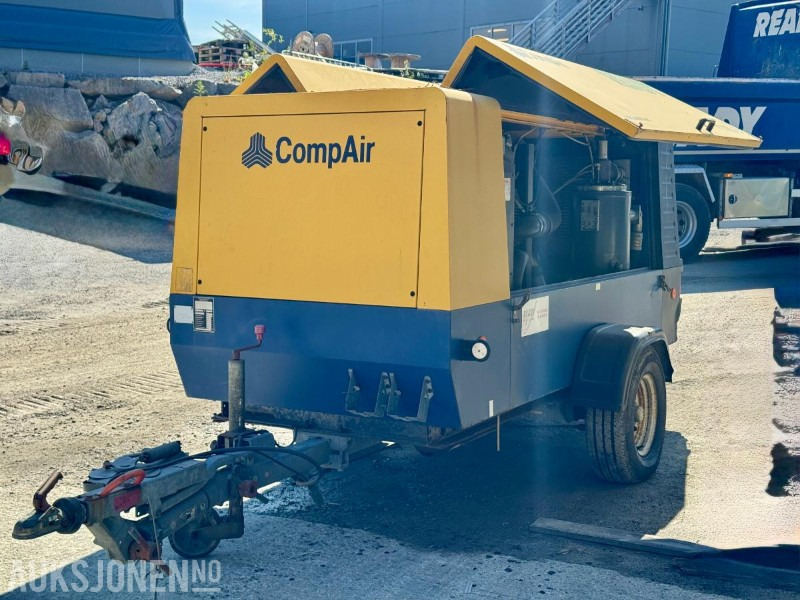 2006 CompAir DLT1302 - Kompressor - Timer: 2529 - Строително оборудване: снимка 3 2006 CompAir DLT1302 - Kompressor - Timer: 2529 - Строително оборудване: снимка 3