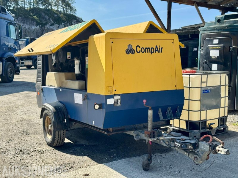 2006 CompAir DLT1302 - Kompressor - Timer: 2529 - Строително оборудване: снимка 4 2006 CompAir DLT1302 - Kompressor - Timer: 2529 - Строително оборудване: снимка 4
