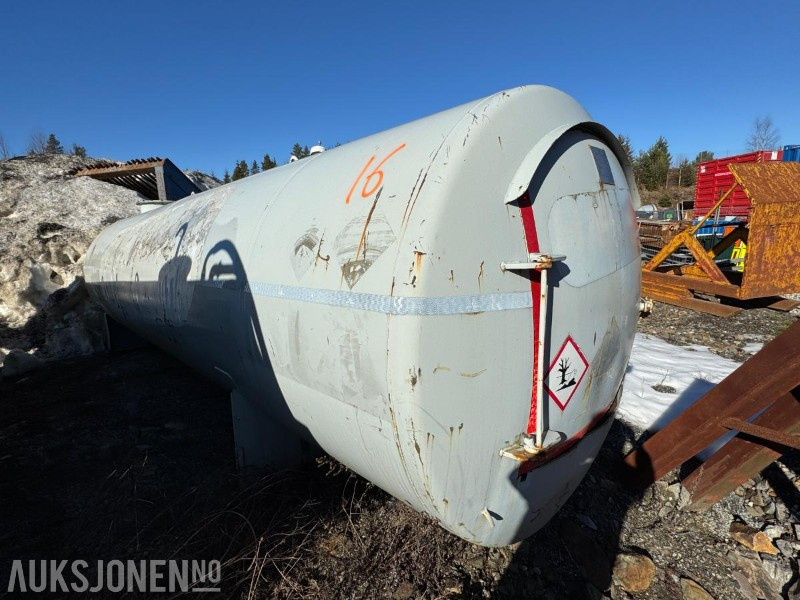 2006 Dieseltank 20m3 med pumpe - Строително оборудване: снимка 3 2006 Dieseltank 20m3 med pumpe - Строително оборудване: снимка 3