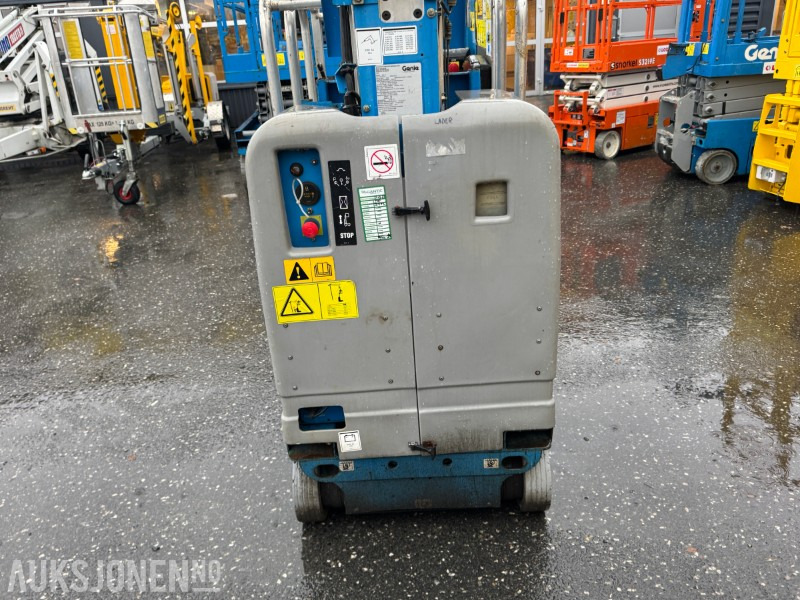 2006 Genie GR-12 5,5m mastelift - Работна площадка: снимка 4 2006 Genie GR-12 5,5m mastelift - Работна площадка: снимка 4