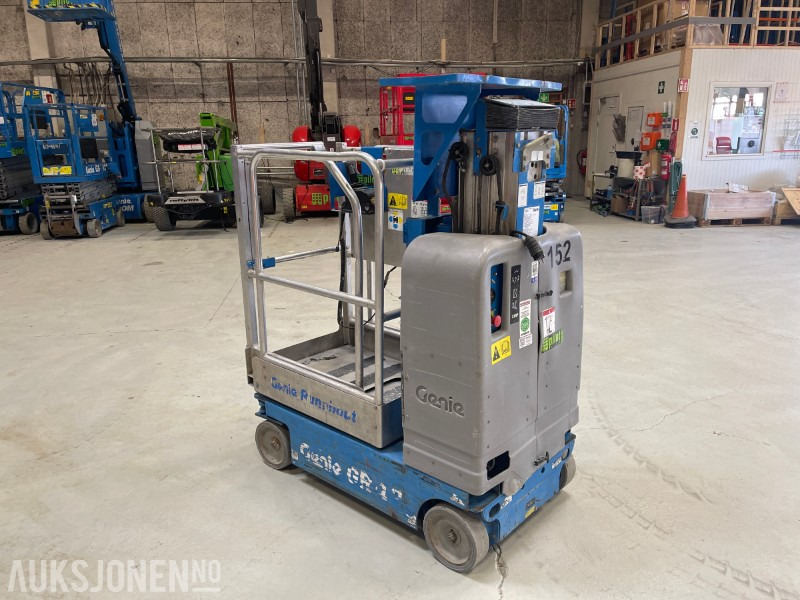 2007 Genie GR-12 Sakselift Mastelift - Работна площадка: снимка 4 2007 Genie GR-12 Sakselift Mastelift - Работна площадка: снимка 4