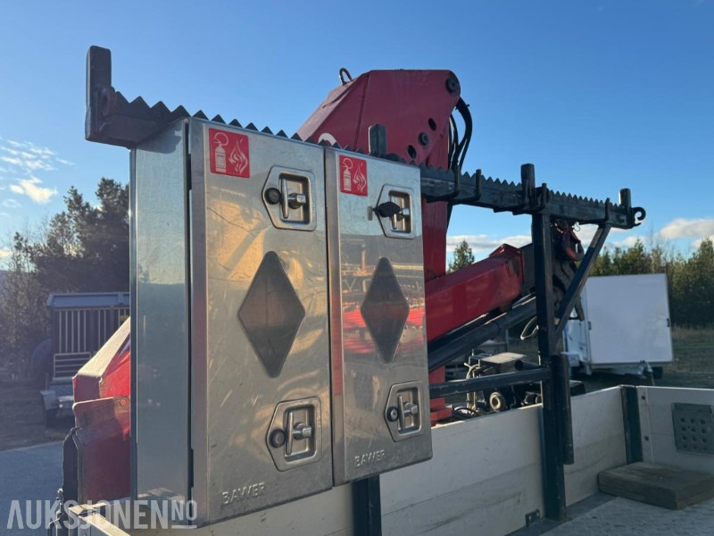 Камион с кран 2007 MAN TGL 8.180 4X2 LINJEBIL MED KRAN OG MASSE UTSTYR: снимка 8