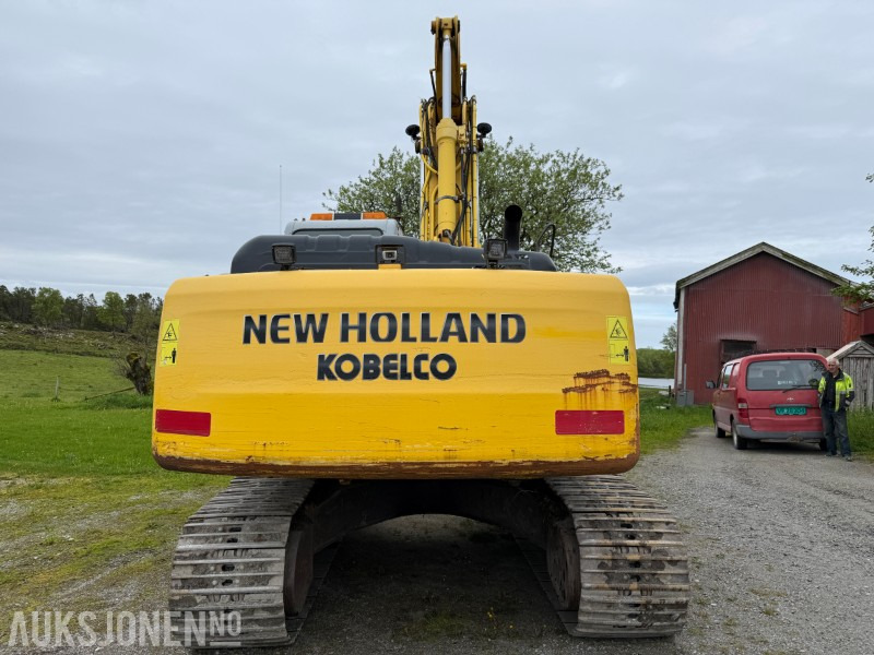 2008 Kobelco E215B Beltegraver - 2 skuffer - Rotortilt og leddet bom - Багер: снимка 5 2008 Kobelco E215B Beltegraver - 2 skuffer - Rotortilt og leddet bom - Багер: снимка 5
