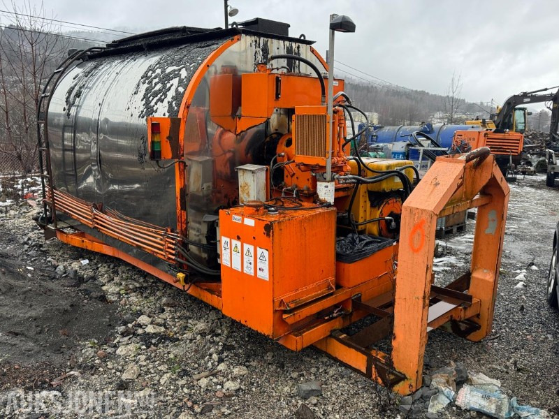 2008 Linnhoff & Henne AWOL 600 støpasfaltkoker - Строително оборудване: снимка 2 2008 Linnhoff & Henne AWOL 600 støpasfaltkoker - Строително оборудване: снимка 2