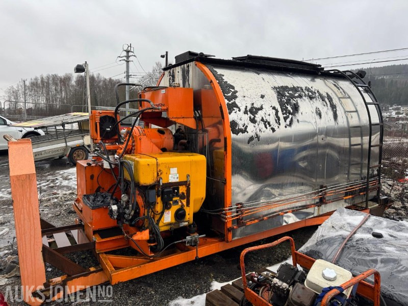 2008 Linnhoff & Henne AWOL 600 støpasfaltkoker - Строително оборудване: снимка 1 2008 Linnhoff & Henne AWOL 600 støpasfaltkoker - Строително оборудване: снимка 1