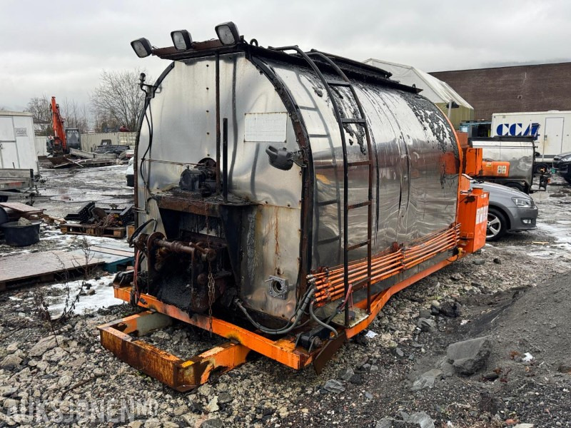 2008 Linnhoff & Henne AWOL 600 støpasfaltkoker - Строително оборудване: снимка 3 2008 Linnhoff & Henne AWOL 600 støpasfaltkoker - Строително оборудване: снимка 3