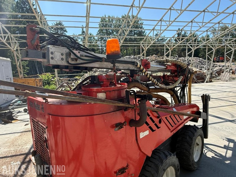 Пробивна машина 2008 Tamrock commando 120R BORERIGG - SERVICEHISTORIKK.: снимка 10