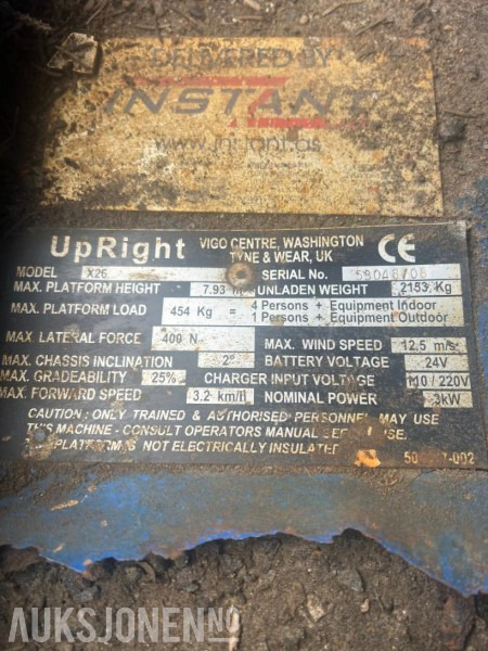 Работна площадка 2008 UpRight X26 Lift Selges som reparasjons objekt: снимка 13