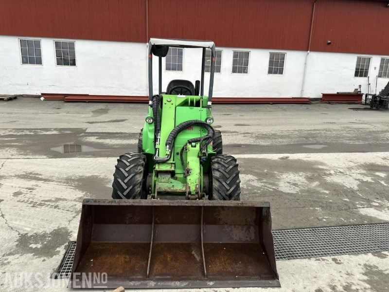 2009 AVANT 750 MINILASTER | 2 SKUFFER | AVANT 1500 KOST | PALLEGAFLER | 3267 TIMER - Мини челен товарач: снимка 3 2009 AVANT 750 MINILASTER | 2 SKUFFER | AVANT 1500 KOST | PALLEGAFLER | 3267 TIMER - Мини челен товарач: снимка 3