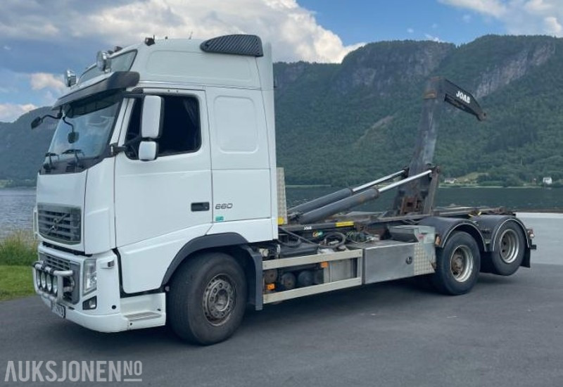 2009 Volvo FH16 Krokløft - 6x2 - Nylig EU godkjent - 1 stk containerkasse 35 m3 - 2 dekksett - Мултилифт с кука камион: снимка 1 2009 Volvo FH16 Krokløft - 6x2 - Nylig EU godkjent - 1 stk containerkasse 35 m3 - 2 dekksett - Мултилифт с кука камион: снимка 1
