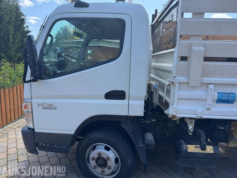 2010 Fuso FUSO 7C15 Bakmontert kran Treveis tipp Høye lemmer - Самосвал камион: снимка 5 2010 Fuso FUSO 7C15 Bakmontert kran Treveis tipp Høye lemmer - Самосвал камион: снимка 5