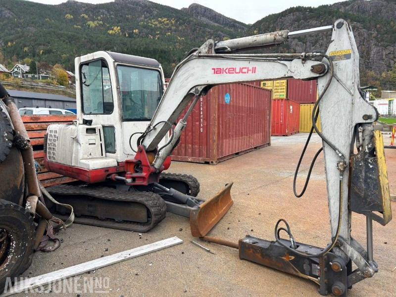 2011 ABS TB135 - Багер: снимка 1 2011 ABS TB135 - Багер: снимка 1