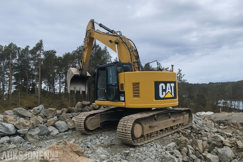 2011 Cat 328D - Sentralsmøring-Nylig sertifisert- gravemaskin - Багер: снимка 1 2011 Cat 328D - Sentralsmøring-Nylig sertifisert- gravemaskin - Багер: снимка 1