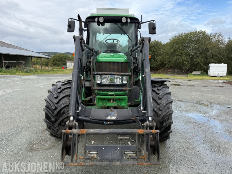 2011 John Deere 6230 Premium 40 km - Трактор: снимка 2 2011 John Deere 6230 Premium 40 km - Трактор: снимка 2