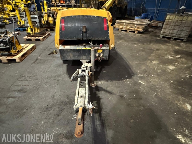 2011 Kaeser M 50 tilhengermontert kompressor - Строително оборудване: снимка 2 2011 Kaeser M 50 tilhengermontert kompressor - Строително оборудване: снимка 2