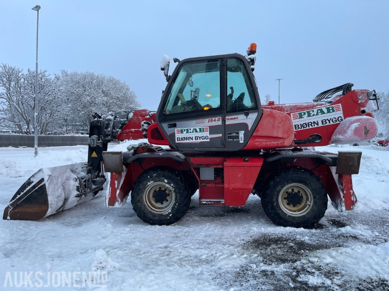 2011 Manitou Easy MRT 1840 Teleskoptruck med sving på hytte, 7368 timer - Телескопичен товарач: снимка 3 2011 Manitou Easy MRT 1840 Teleskoptruck med sving på hytte, 7368 timer - Телескопичен товарач: снимка 3