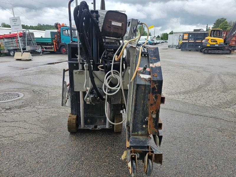 2011 RELLOK Cutting Solutions RSF 750 - fullhydraulisk veisag/gulvsag for asfalt/betong - Строително оборудване: снимка 5 2011 RELLOK Cutting Solutions RSF 750 - fullhydraulisk veisag/gulvsag for asfalt/betong - Строително оборудване: снимка 5