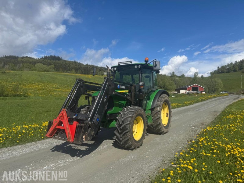 2012 John Deere 5100R 40 km med laster - Трактор: снимка 5 2012 John Deere 5100R 40 km med laster - Трактор: снимка 5