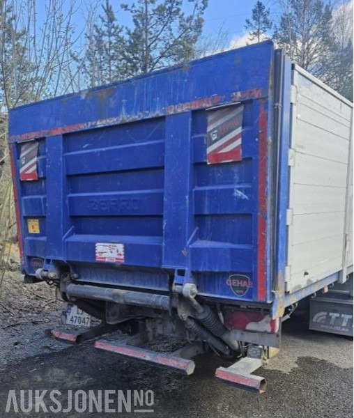 2012 Scania P-serie P320 kranbil med bakløft - Камион с кран: снимка 5 2012 Scania P-serie P320 kranbil med bakløft - Камион с кран: снимка 5