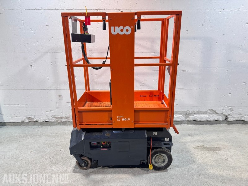 2013 Bravisol LUI MINI HD Batteridreven mastelift – 4,9 m, smal - Работна площадка: снимка 2 2013 Bravisol LUI MINI HD Batteridreven mastelift – 4,9 m, smal - Работна площадка: снимка 2