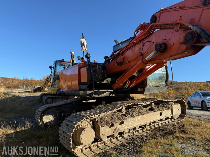 2013 Hitachi Zaxis 210LC - Багер: снимка 5 2013 Hitachi Zaxis 210LC - Багер: снимка 5